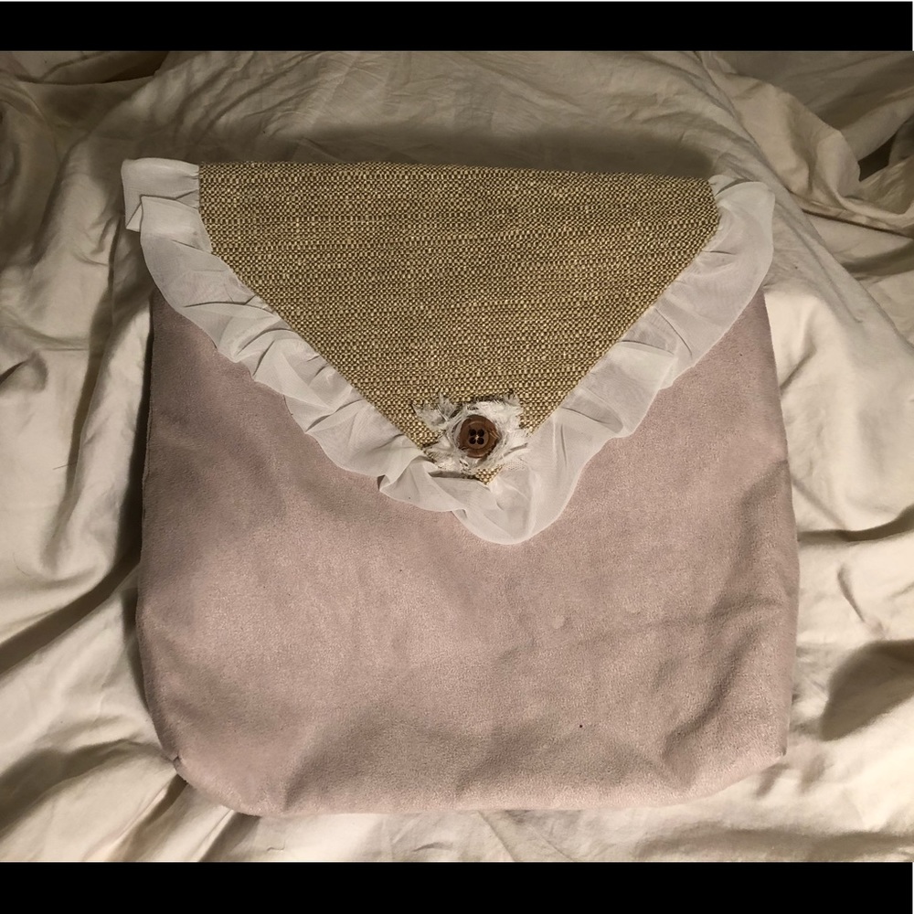 Women’s Small Hand Purse